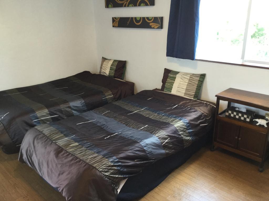 Pension Sea Shells Мотобу Экстерьер фото